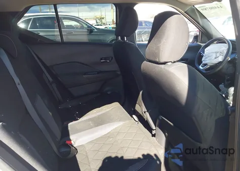 2020 Nissan Kicks Sv Xtronic Cvt z USA, uszkodzony, nr VIN 3N1CP5CV6LL481315